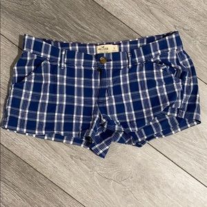plaid blue and white hollister shorts